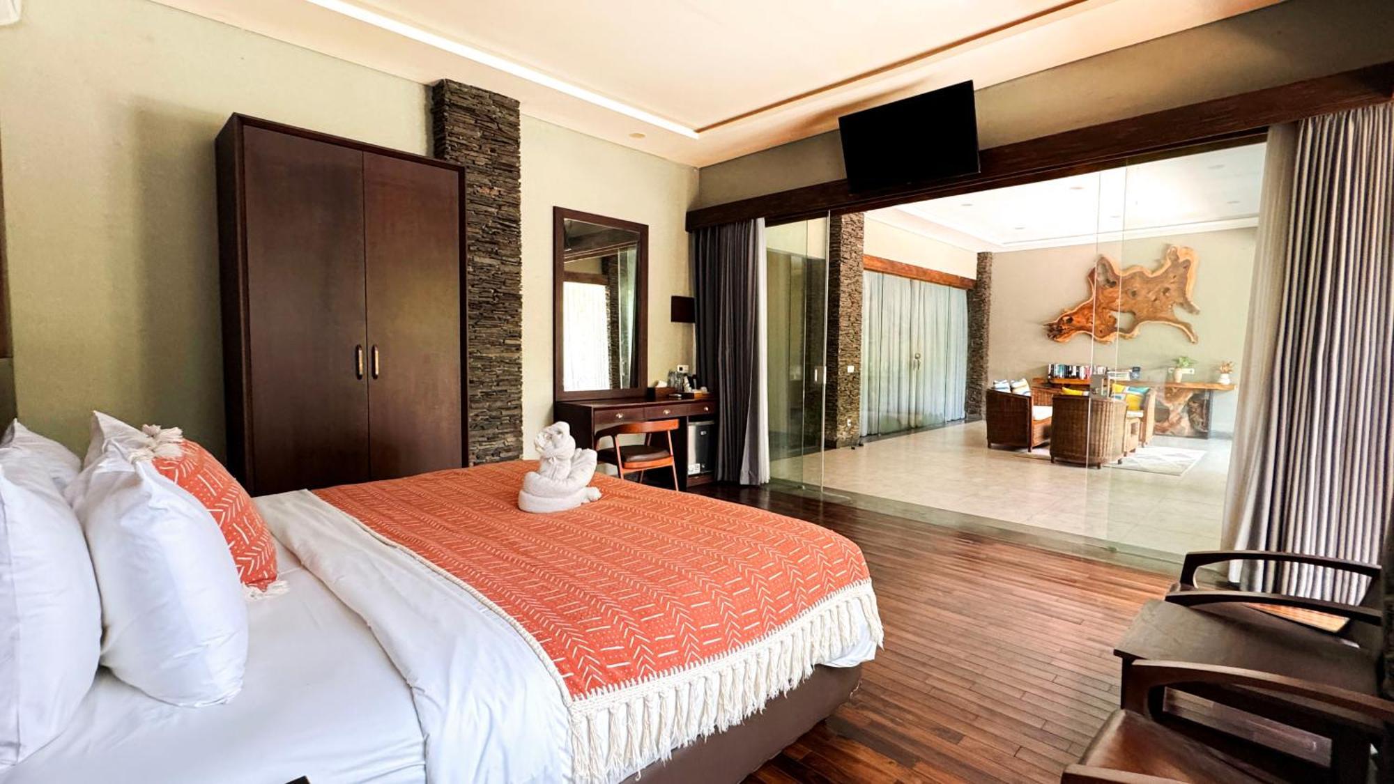 Double or Twin Room Swimming Pool Access,1669871106:JPEG